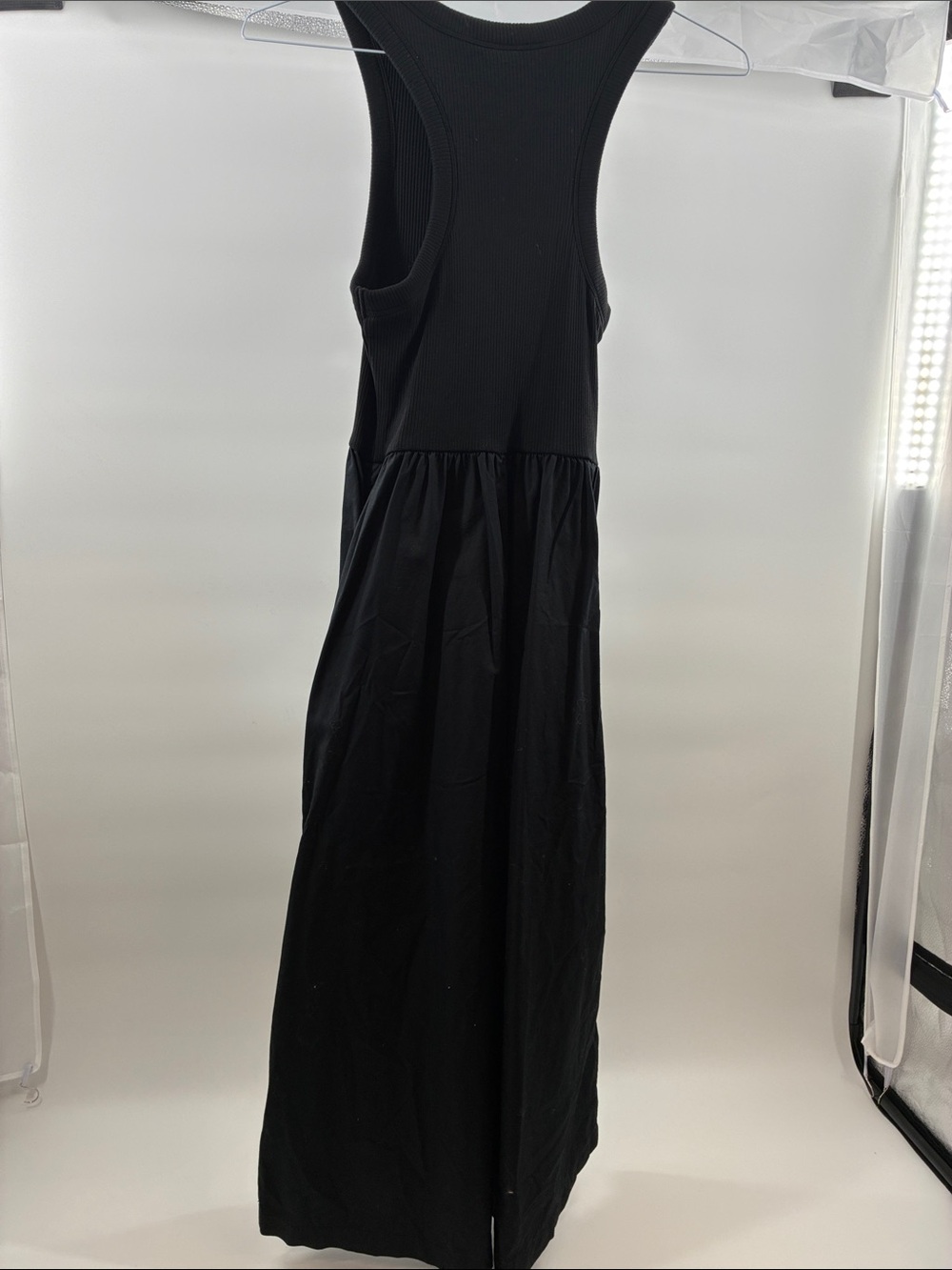 Old Navy Black Sleeveless Maxi Dress - Picture 5 of 5